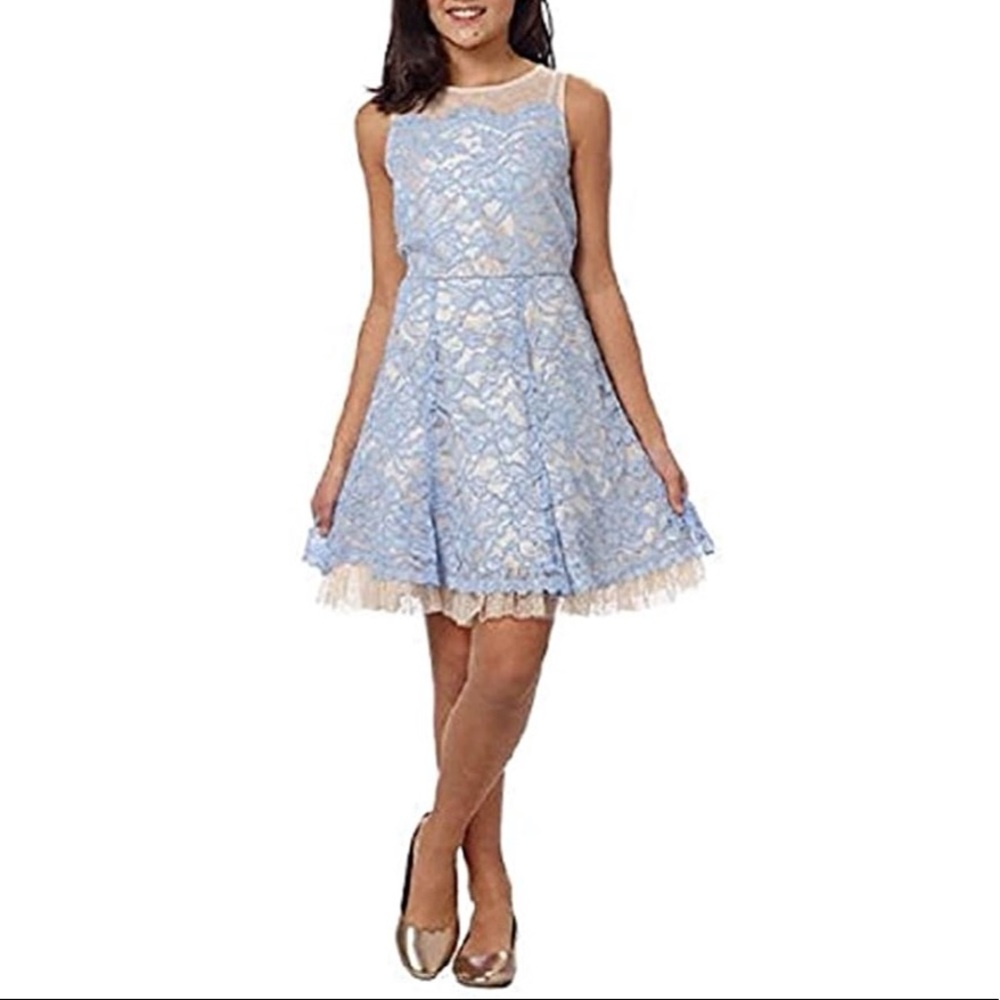 Zunie Blue Lace Special Occassion Dress